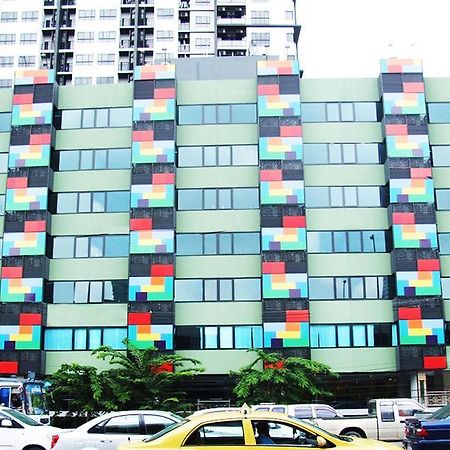 Grand Tower Inn Sathorn Hotel Bangkok Luaran gambar