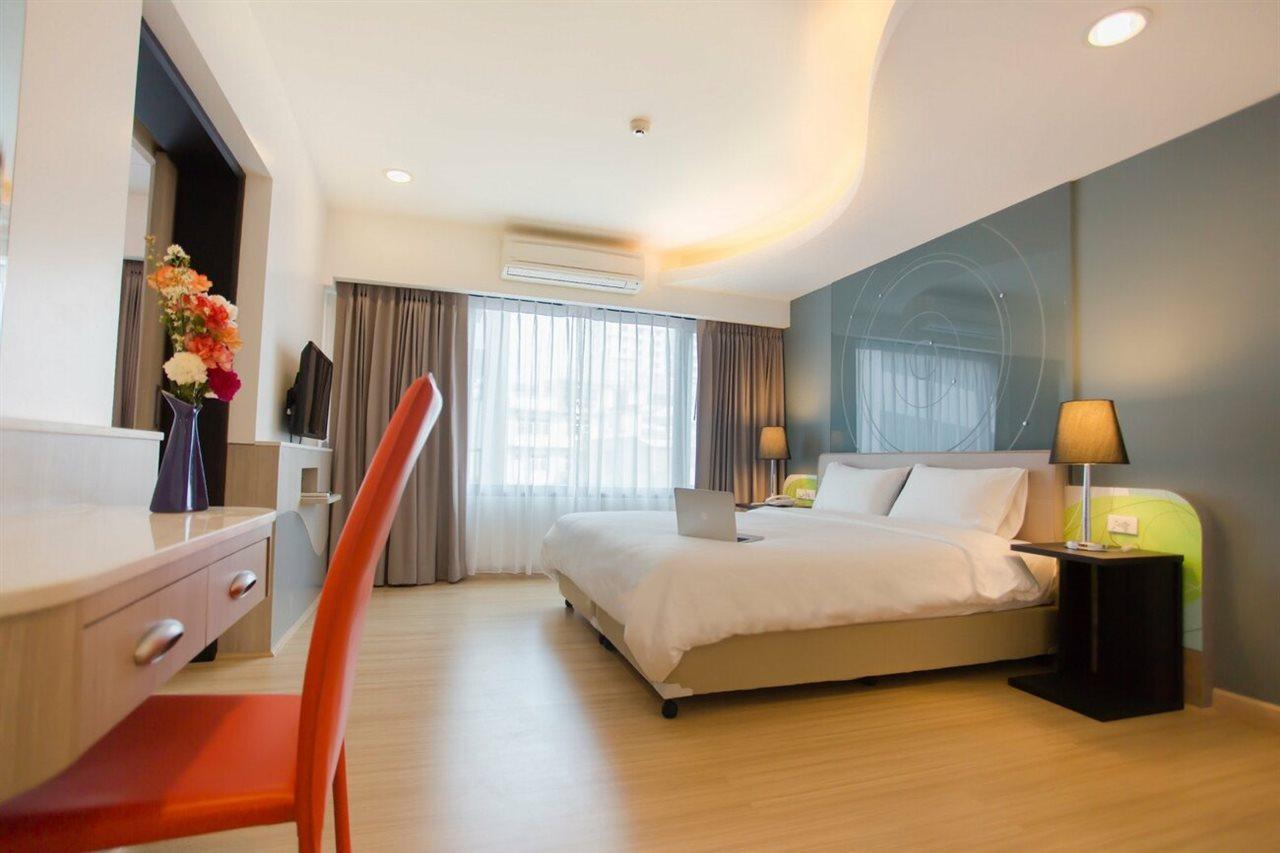 Grand Tower Inn Sathorn Hotel Bangkok Luaran gambar