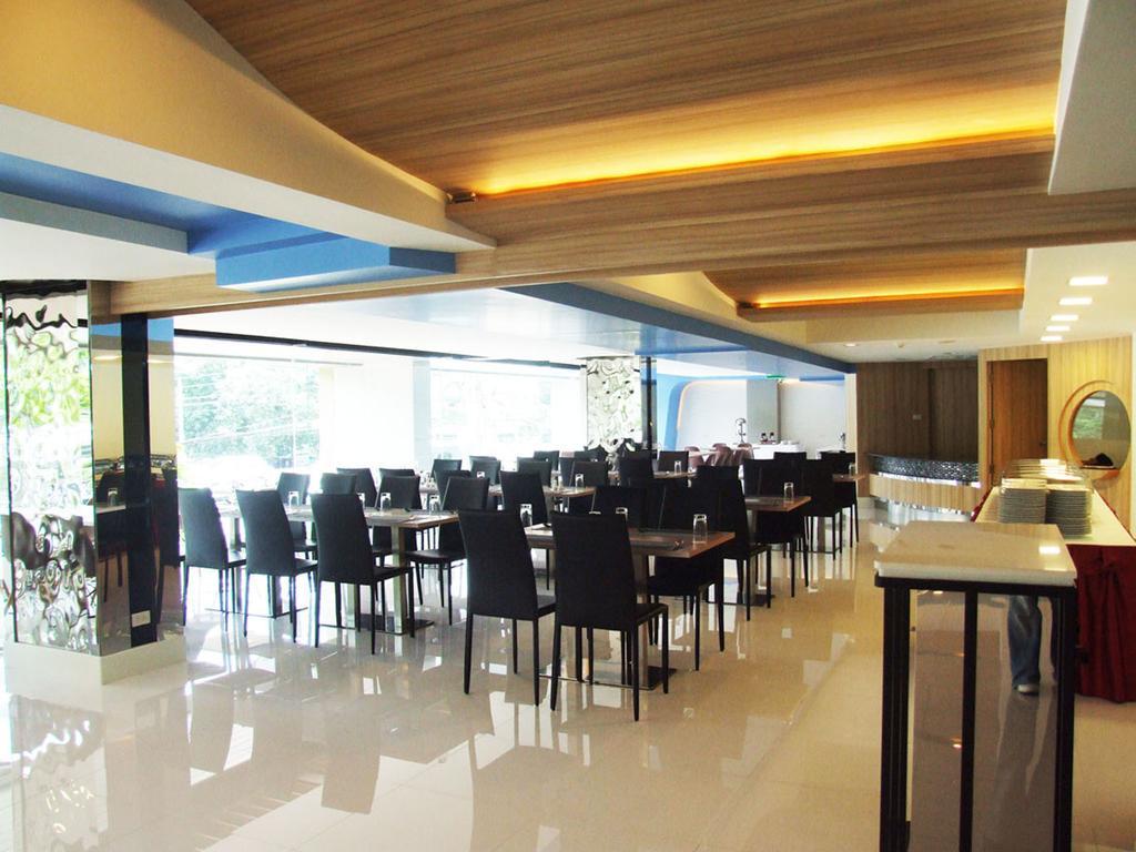 Grand Tower Inn Sathorn Hotel Bangkok Luaran gambar