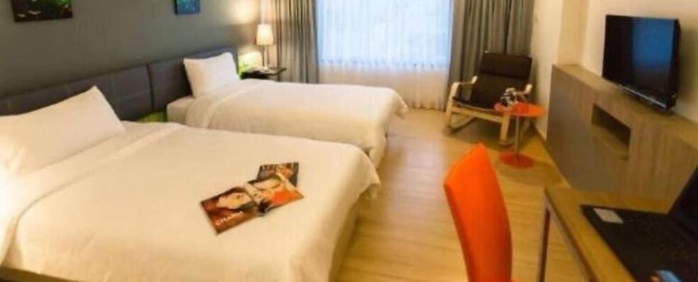 Grand Tower Inn Sathorn Hotel - Sha Plus Bangkok Luaran gambar