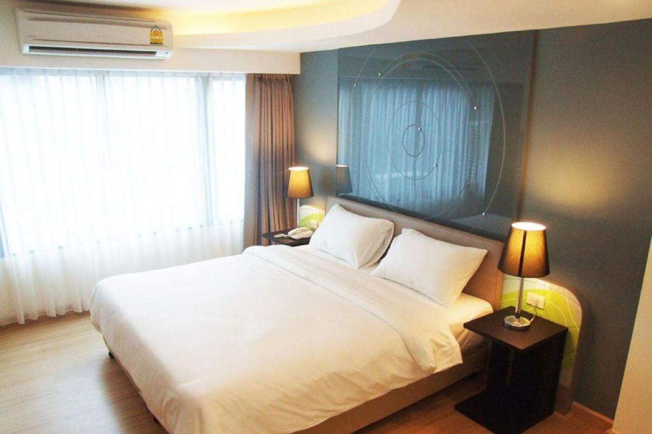Grand Tower Inn Sathorn Hotel Bangkok Luaran gambar