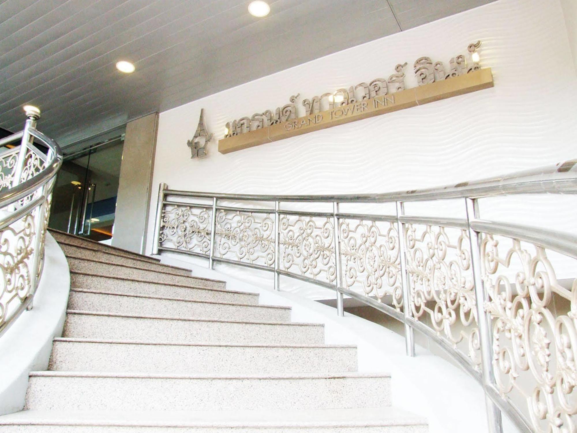 Grand Tower Inn Sathorn Hotel Bangkok Luaran gambar