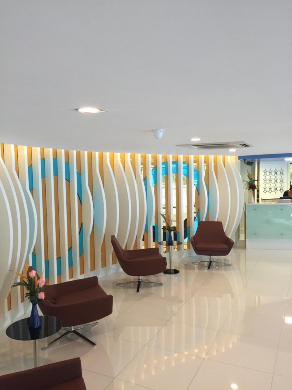 Grand Tower Inn Sathorn Hotel Bangkok Luaran gambar